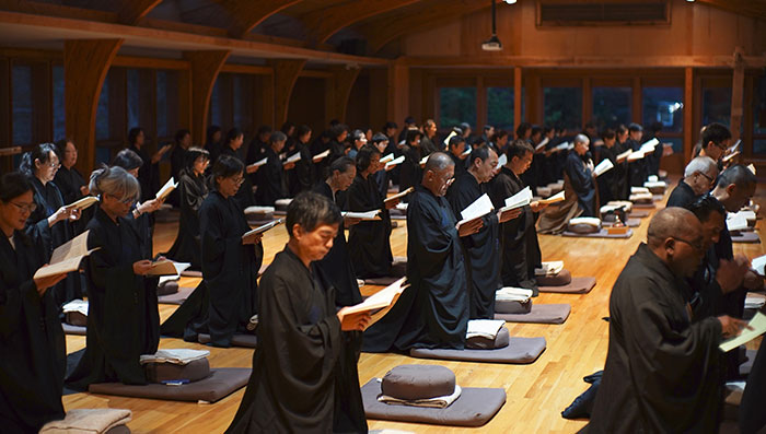 7-Day Amitabha Chanting Retreat Event Report